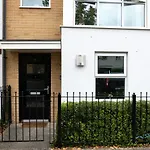 Reading Contractors Digs By Shepherd Serviced Apartments